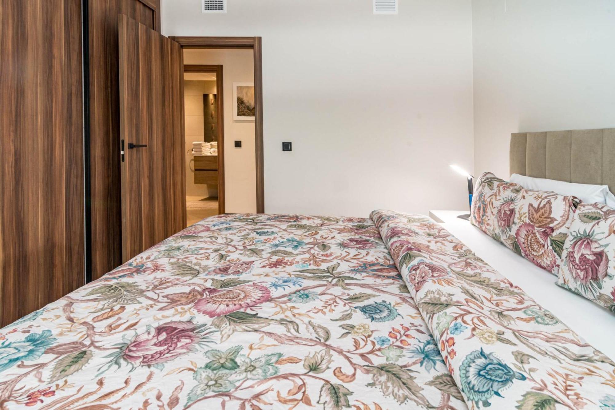 Ml2b1- Stunning In Appartement